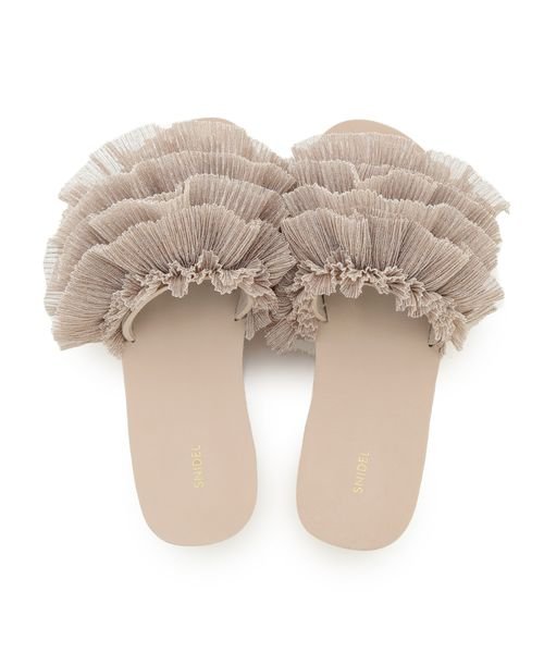 休暇間近❣️新品❣️スナイデル snidel❣️ 芳ばしい フリルビーチ 