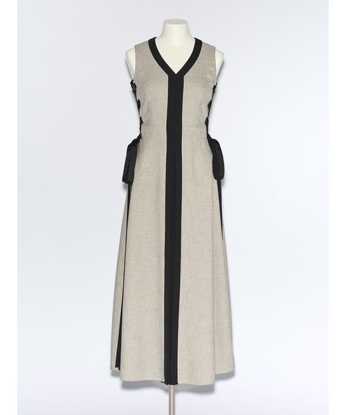 【WEB限定サイズあり】サイドプリーツバイカラーワンピース ラインはブラック