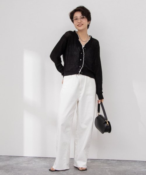 《手洗い可能》透かし編みフリルVネックカーディガン 