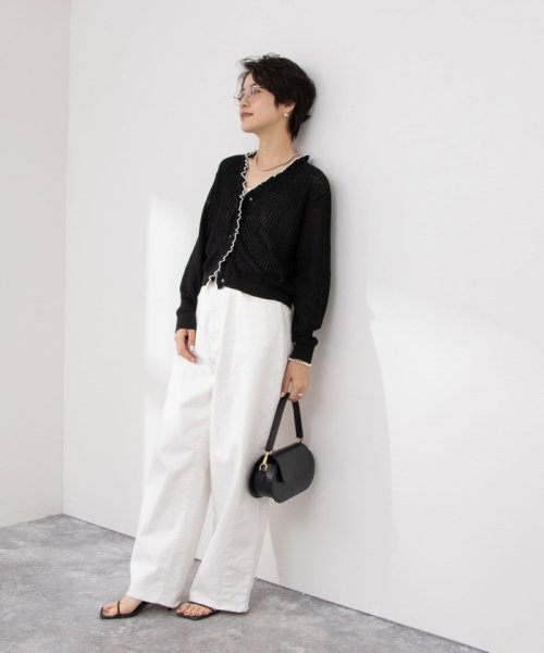 《手洗い可能》透かし編みフリルVネックカーディガン 