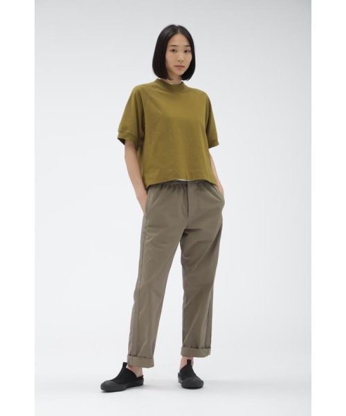 GARMENT DYE LIGHTWEIGHT PLAINWEAVE 