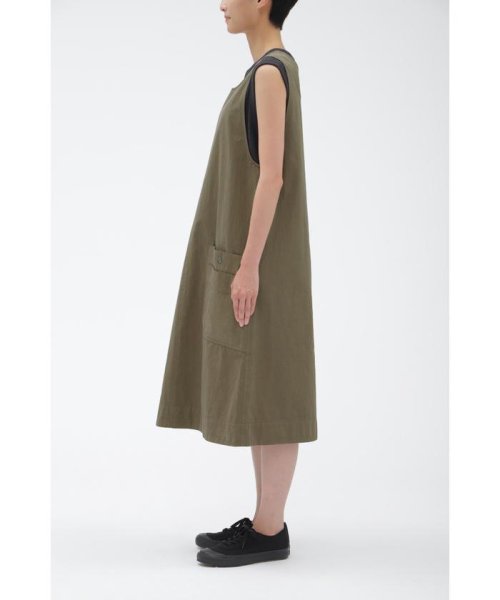 GARMENT DYE LIGHTWEIGHT PLAINWEAVE 