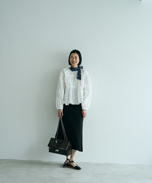 marjour(マージュール)/MONOTONE GATHER BLOUSE/img14