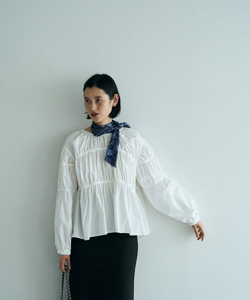 marjour(マージュール)/MONOTONE GATHER BLOUSE/img16