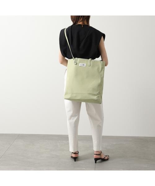 MM6 トートバッグ SB5WC0011 P6415 ラージ キャンバス トートバッグ SB5WC0011 P6415 ラージ