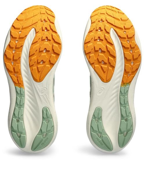 GEL－NIMBUS 26 TR BLAST