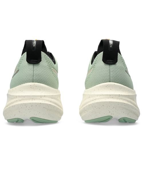 GEL－NIMBUS 26 TR BLAST