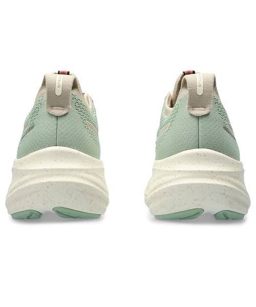 GEL－NIMBUS 26 TR BLAST