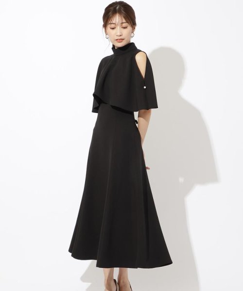 ケープレイヤードドレス 