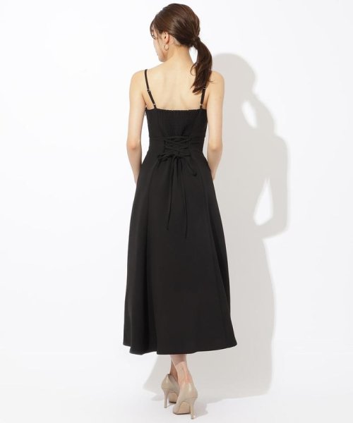 ケープレイヤードドレス 