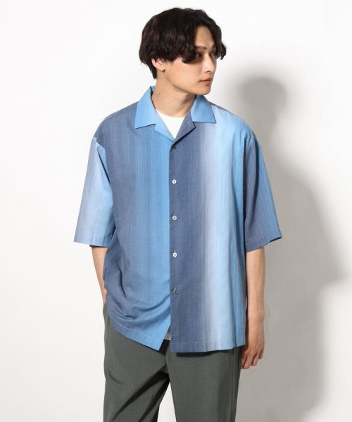 a.v.v (MEN)(アー・ヴェ・ヴェメンズ)/【軽くて涼しい】グラデーションプリントオープンカラーシャツ ５分袖/img12