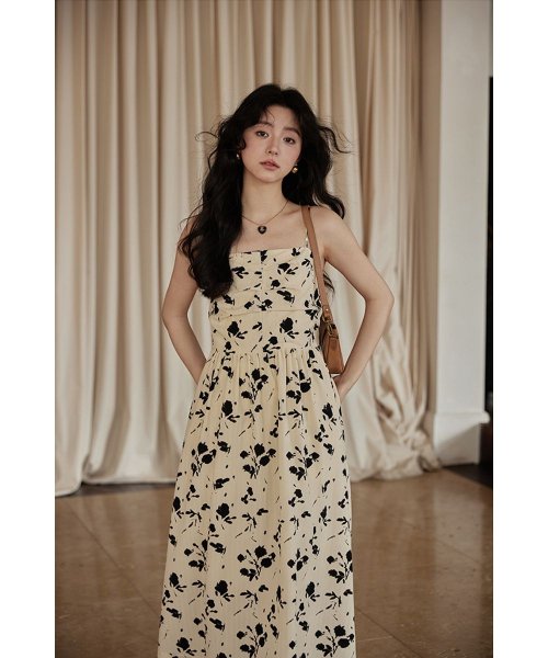 RINRE(リンレ)/韓国 ファッション   メイフラワーAラインロングワンピース ドレス/img01