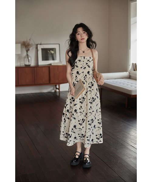 RINRE(リンレ)/韓国 ファッション   メイフラワーAラインロングワンピース ドレス/img11
