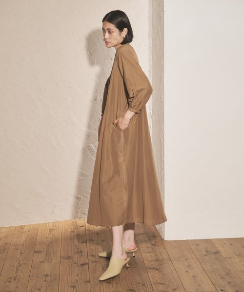 【Audrey and John Wad】インナー付き7分袖フレアワンピース 