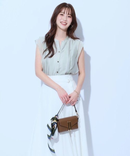 サマーエアリーフリルブラウス 予めご了承ください