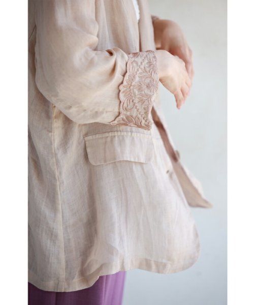 CAWAII(カワイイ)/折り返し刺繍袖の涼しく羽織れる上質リネンジャケット/img08