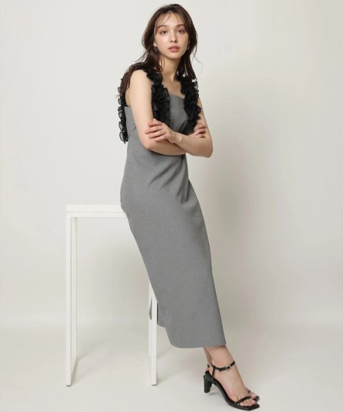 ショルダーフリルIラインワンピース 予めご了承ください