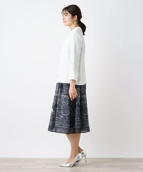 テーラードジャケット 