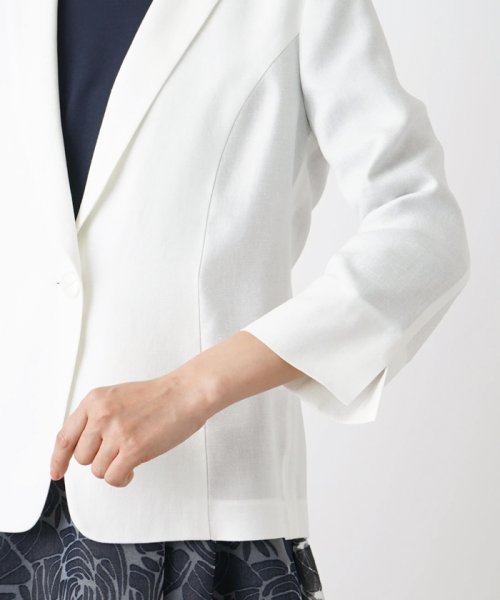 テーラードジャケット 