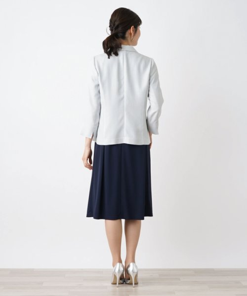 テーラードジャケット 