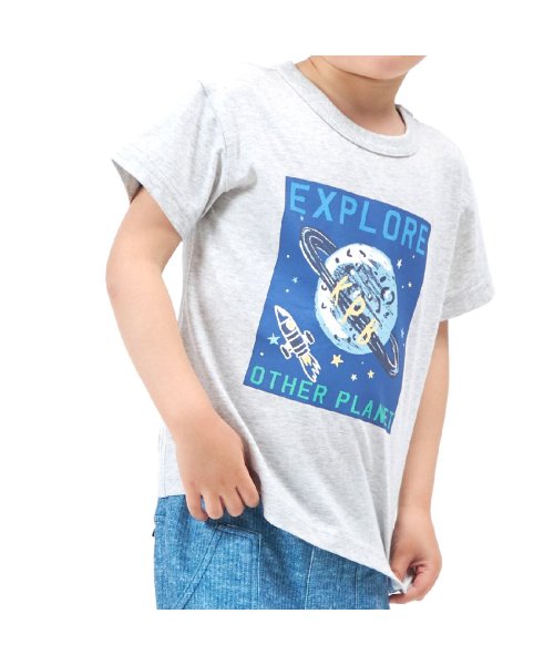 KP(ケーピー)/KPBOY(ケーピーボーイ)ｘCAYA 虫除け機能（インセクトシールド）宇宙プリント半袖Tシャツ100～130/img03