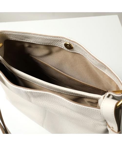 GIANNI CHIARINI ショルダーバッグ LEILA レイラ BS10685 GRN GIANNI CHIARINI ショルダーバッグ LEILA レイラ BS10685 Q2226466596(16974円)