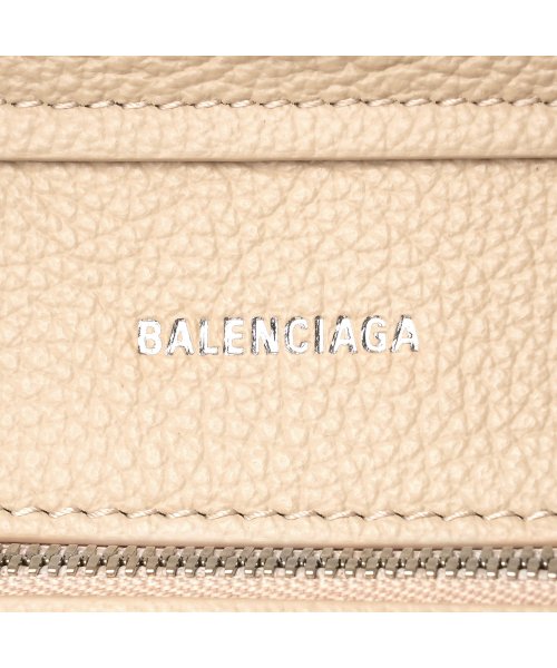 BALENCIAGA バレンシアガ トートバッグ 672793 15YUN 9560 BALENCIAGA トートバッグ 15YUN EVERYDAY ノースサウス サンドベージュ SAND BEIGE