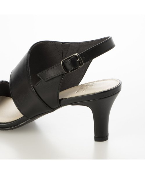 バックストラップサンダル 