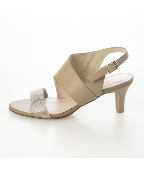 バックストラップサンダル 