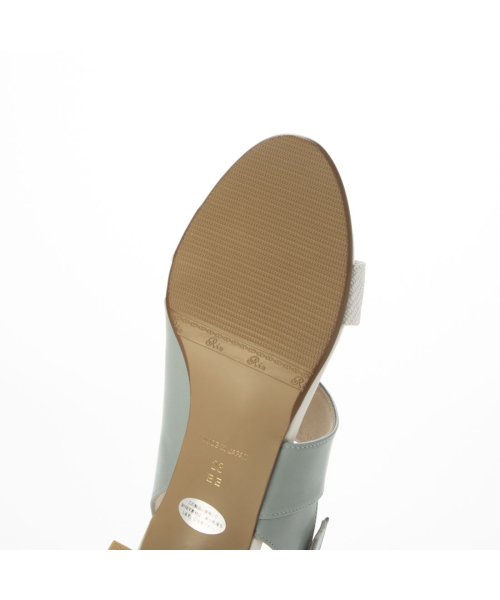 バックストラップサンダル 