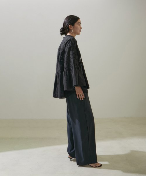 エンブロイダリーヘムギャザーブラウス トップス シャツ・ブラウス B1673471480(12870円)