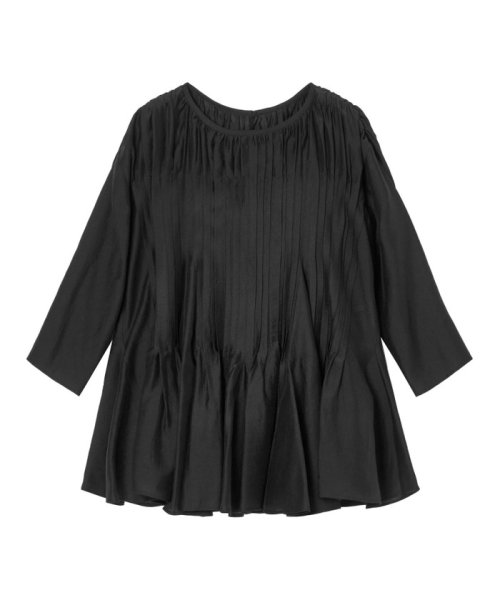 シアーオーガンジーマチフレア ブラウス ：model 168cm