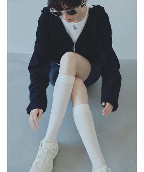 【emmi×PlaX】 パイルクロップドパーカー PlaX 予めご了承ください