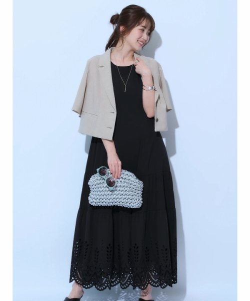 カットワークティアードフレアワンピース 予めご了承ください