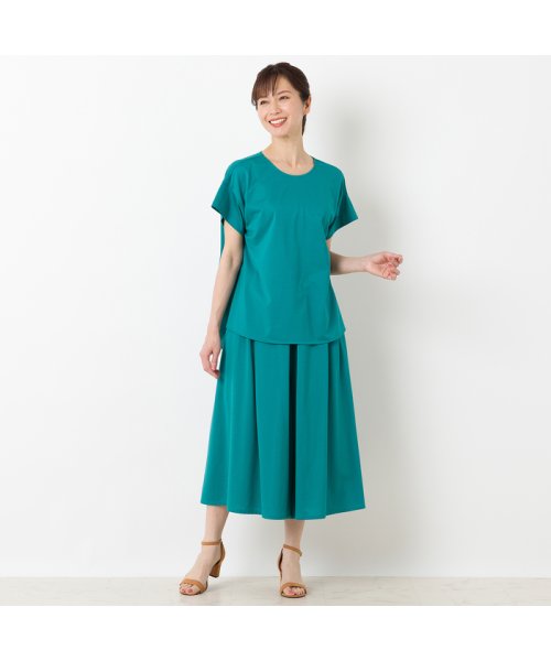 後ろタック・袖切り替えカットソー 