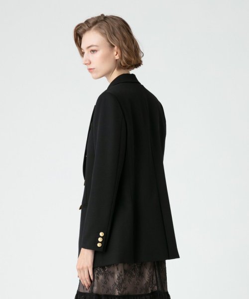 【LOULOU WILLOUGHBY】ギャバジンテーラードジャケット LOULOU WILLOUGHBY WILLOUGHBY店舗とオンラインショップ限定販売になります フィッティングモデル 詳細画像 172cm B82 W66 H92　着用サイズ：02