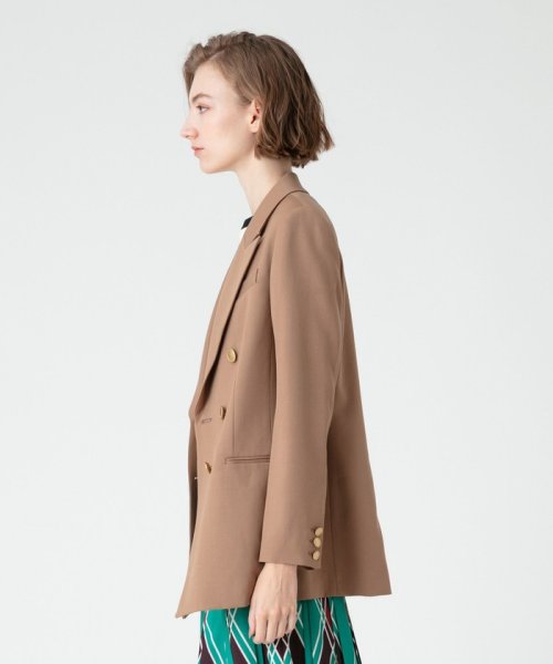 【LOULOU WILLOUGHBY】ギャバジンテーラードジャケット LOULOU WILLOUGHBY WILLOUGHBY店舗とオンラインショップ限定販売になります フィッティングモデル 詳細画像 172cm B82 W66 H92　着用サイズ：02