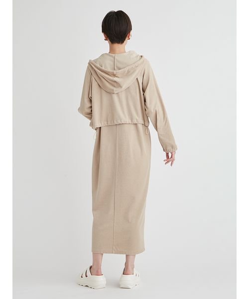 【emmi×PlaX】 パイルクロップドパーカー PlaX 予めご了承ください