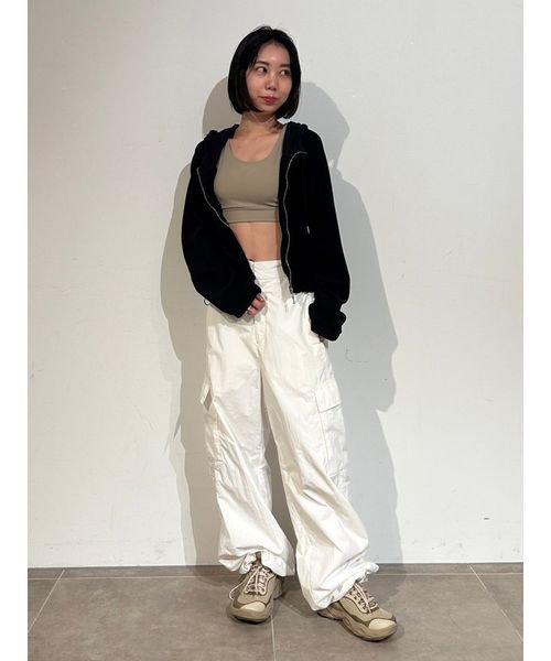 【emmi×PlaX】 パイルクロップドパーカー PlaX 予めご了承ください