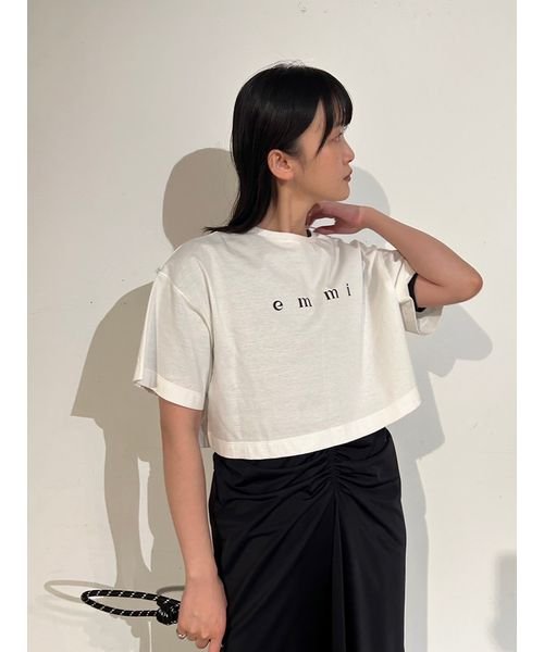 emmi atelier(emmi　atelier)/【emmi×PlaX】 emmiロゴクロップドTシャツ/img16