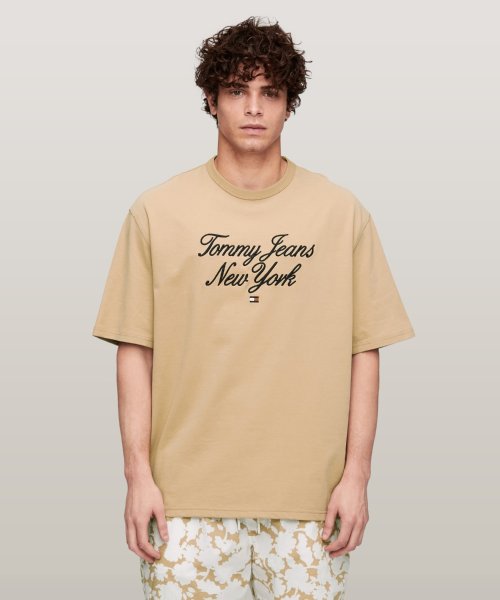 TOMMY JEANS(トミージーンズ)/オーバーサイズラグジュアリーセリフTシャツ/img17