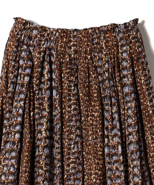 【SHIPS別注】UHURU:〈手洗い可能〉プリント ロング ギャザー スカート UHURU ラメ糸