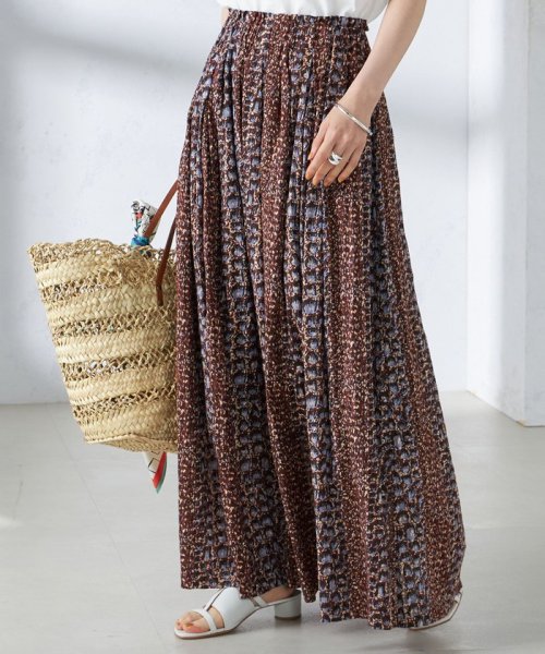 【SHIPS別注】UHURU:〈手洗い可能〉プリント ロング ギャザー スカート UHURU ラメ糸