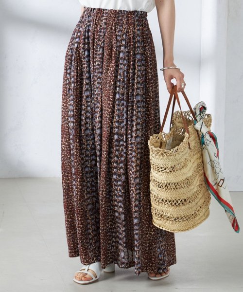 【SHIPS別注】UHURU:〈手洗い可能〉プリント ロング ギャザー スカート UHURU ラメ糸