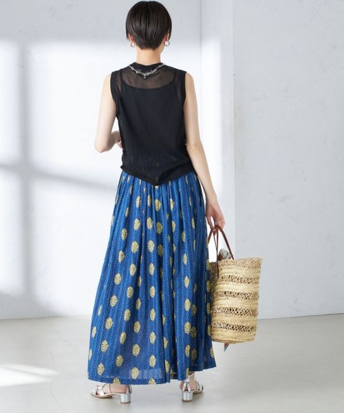 【SHIPS別注】UHURU:〈手洗い可能〉プリント ロング ギャザー スカート UHURU ラメ糸