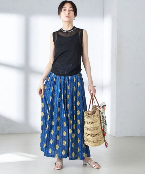 【SHIPS別注】UHURU:〈手洗い可能〉プリント ロング ギャザー スカート UHURU ラメ糸