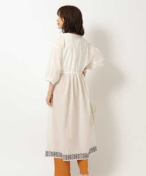 SHOO・LA・RUE(シューラルー)/さらりと着こなす インド綿 裾刺繍ワンピース/img02