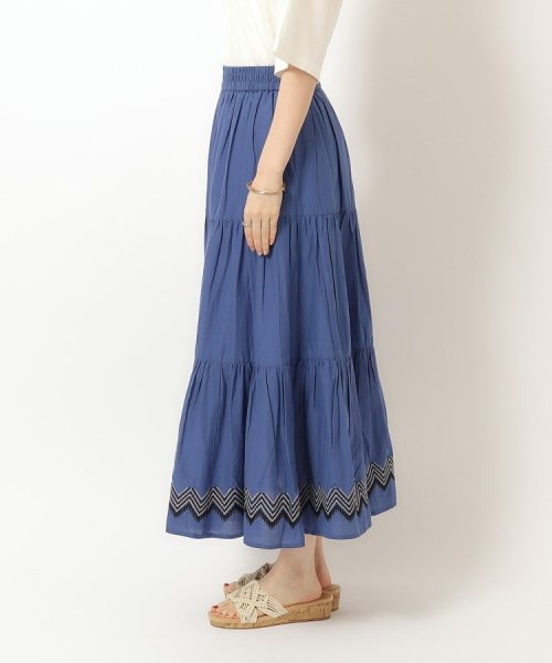 SHOO・LA・RUE(シューラルー)/ふわっと揺れる インド綿 ティアード刺繍スカート/img18