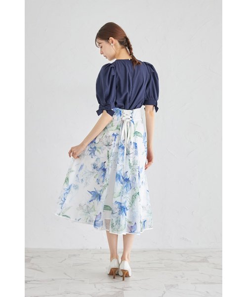バックレースアップオーガンジーフラワープリントフレアスカート  