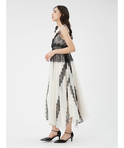 レーストリムフレアドレス 予めご了承ください